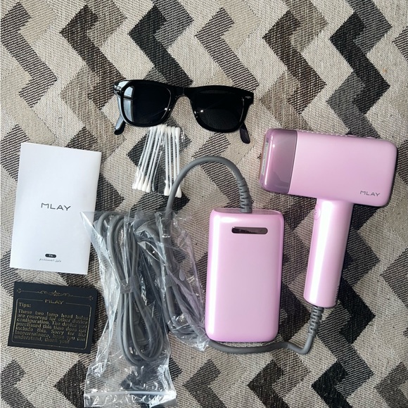 Mlay IPL HAIR REMOVAL DEVICE - Picture 2 of 7